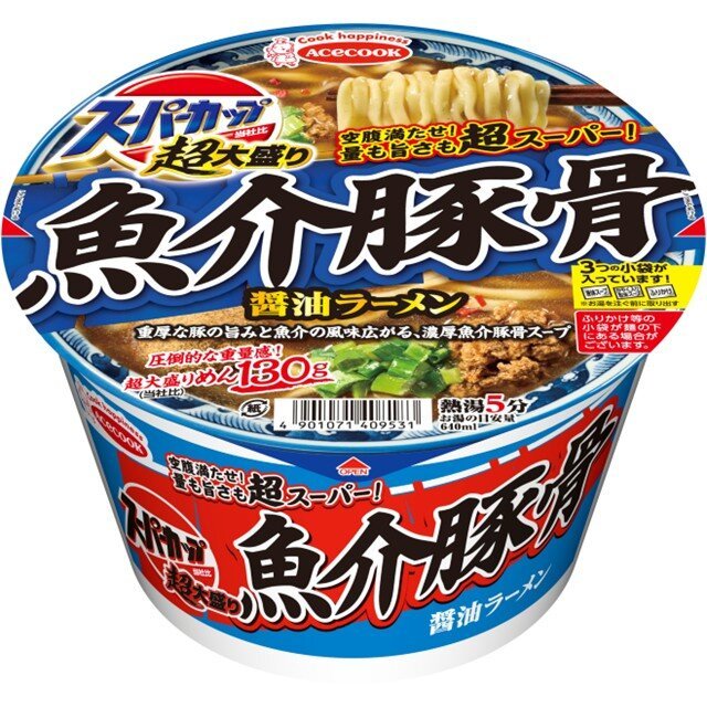 エースコック スーパーカップ超大盛り　魚介豚骨醤油ラーメン
