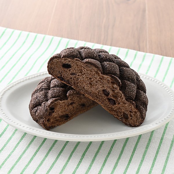 ファミリーマート も~っちり食感チョコメロンパン