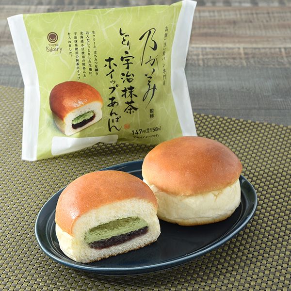 ファミリーマート も~っちり食感ホイップあんぱん 2024年12月2日