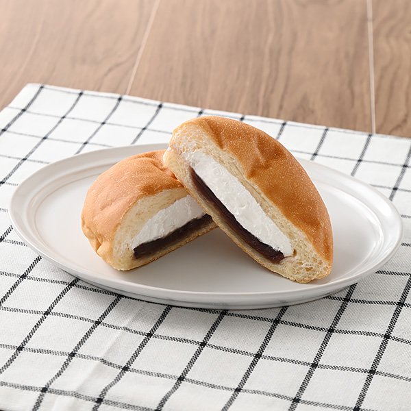 ファミリーマート も~っちり食感ホイップあんぱん