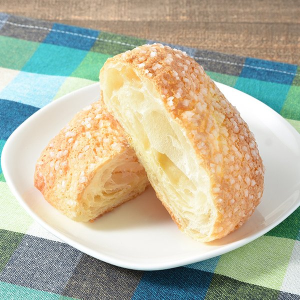ファミリーマート バタークロワッサンメロンパン