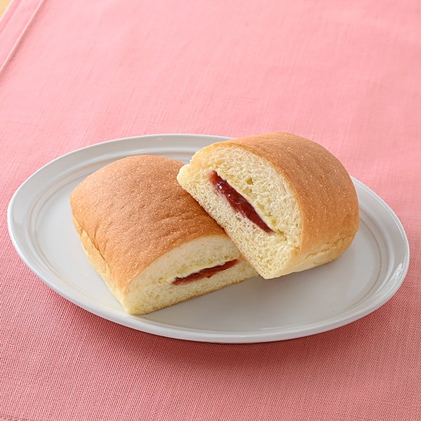 ファミリーマート 生コッペパン(イチゴジャム&マーガリン)