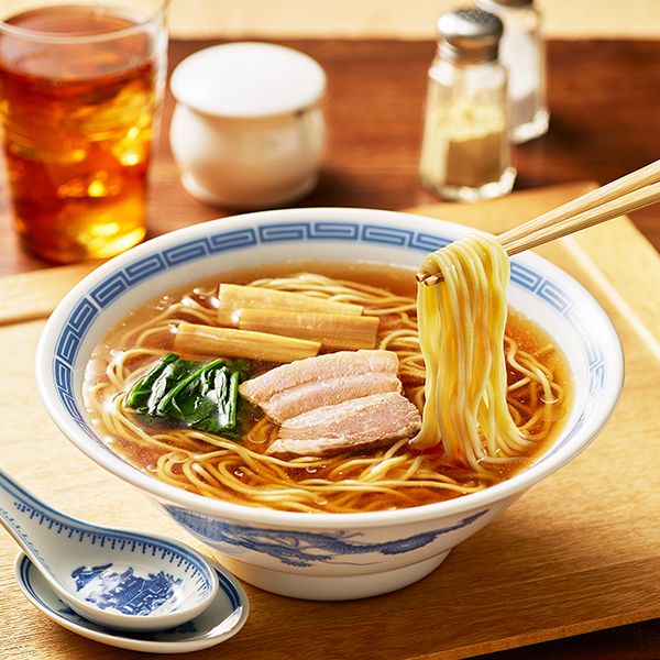 ファミリーマート 鶏ガラスープのコクと旨み具付き中華そば 2019年12月6日