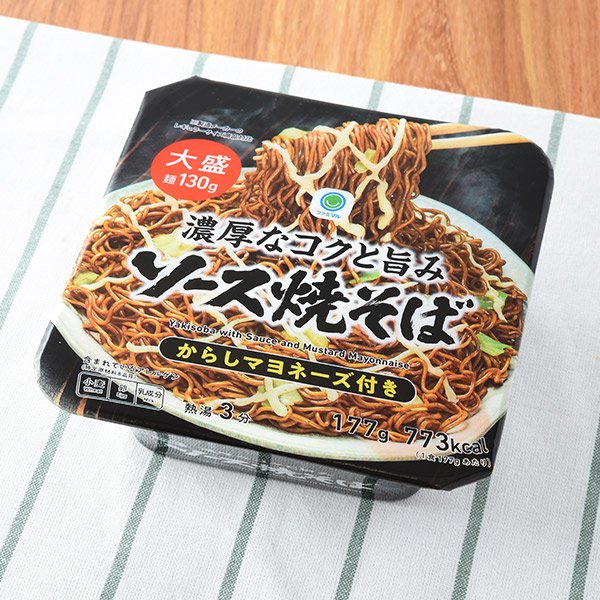 ファミリーマート ソース焼そば からしマヨネーズ付き 大盛