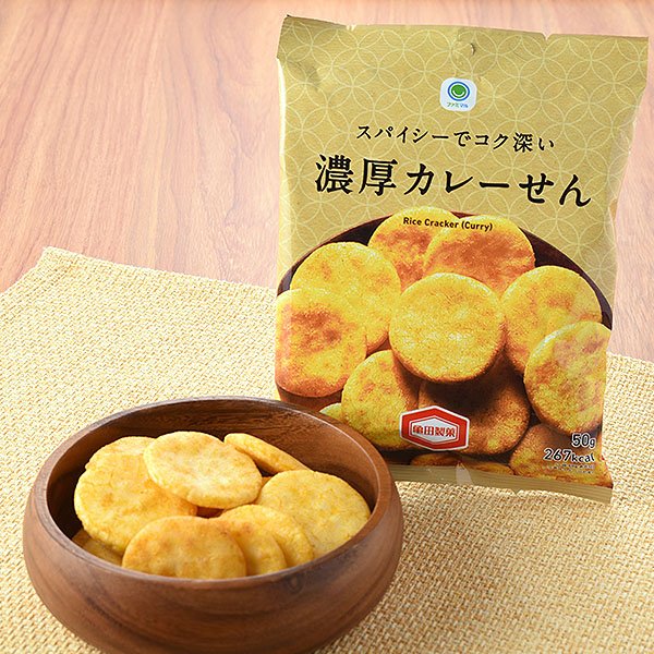 ファミリーマート スパイシーでコク深い濃厚カレーせん
