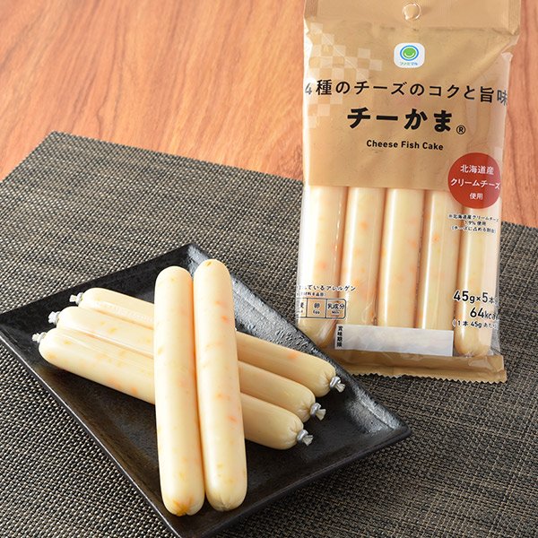 ファミリーマート 4種のチーズのコクと旨味 チーかま®