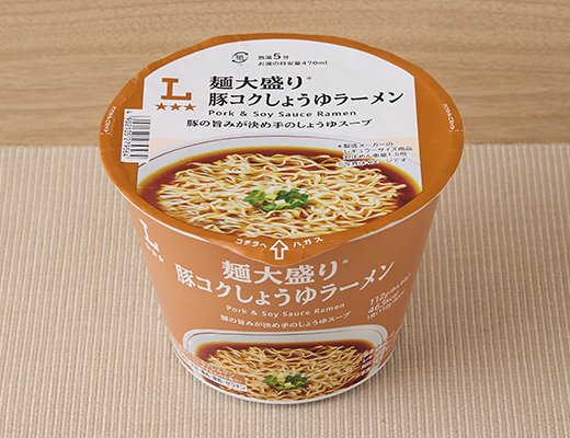 ローソン 麺大盛り 豚コクしょうゆラーメン