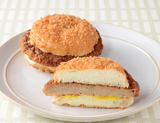 ローソン はみでるバーガー メンチカツ