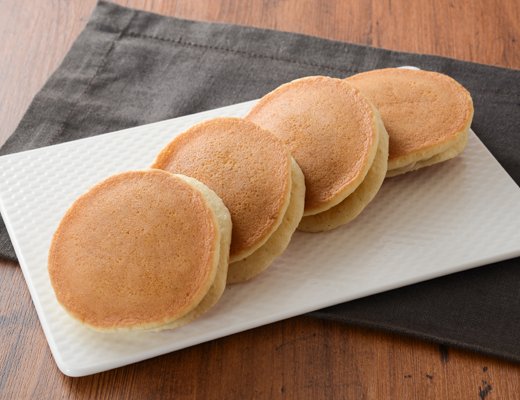 ローソン パンケーキ 黒蜜&黒糖ホイップ 4個入