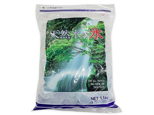 セブン-イレブン 天然水の氷 1.1Kg